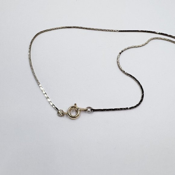 🎉HP🎉 Simple & Minimal Shiny Gold Tone Graduated Ball 17” Chain Necklace - Picture 5 of 6